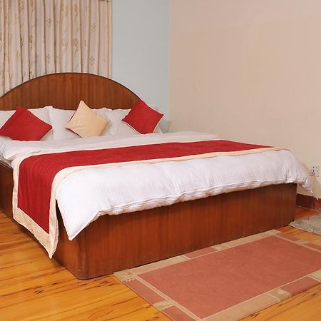 קטמנדו Hotel Brihaspati מראה חיצוני תמונה