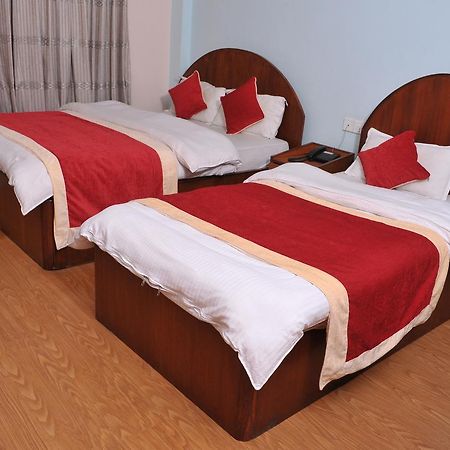 קטמנדו Hotel Brihaspati מראה חיצוני תמונה