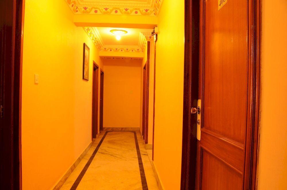 קטמנדו Hotel Brihaspati מראה חיצוני תמונה