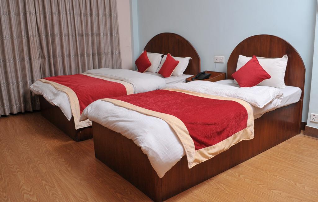 קטמנדו Hotel Brihaspati מראה חיצוני תמונה