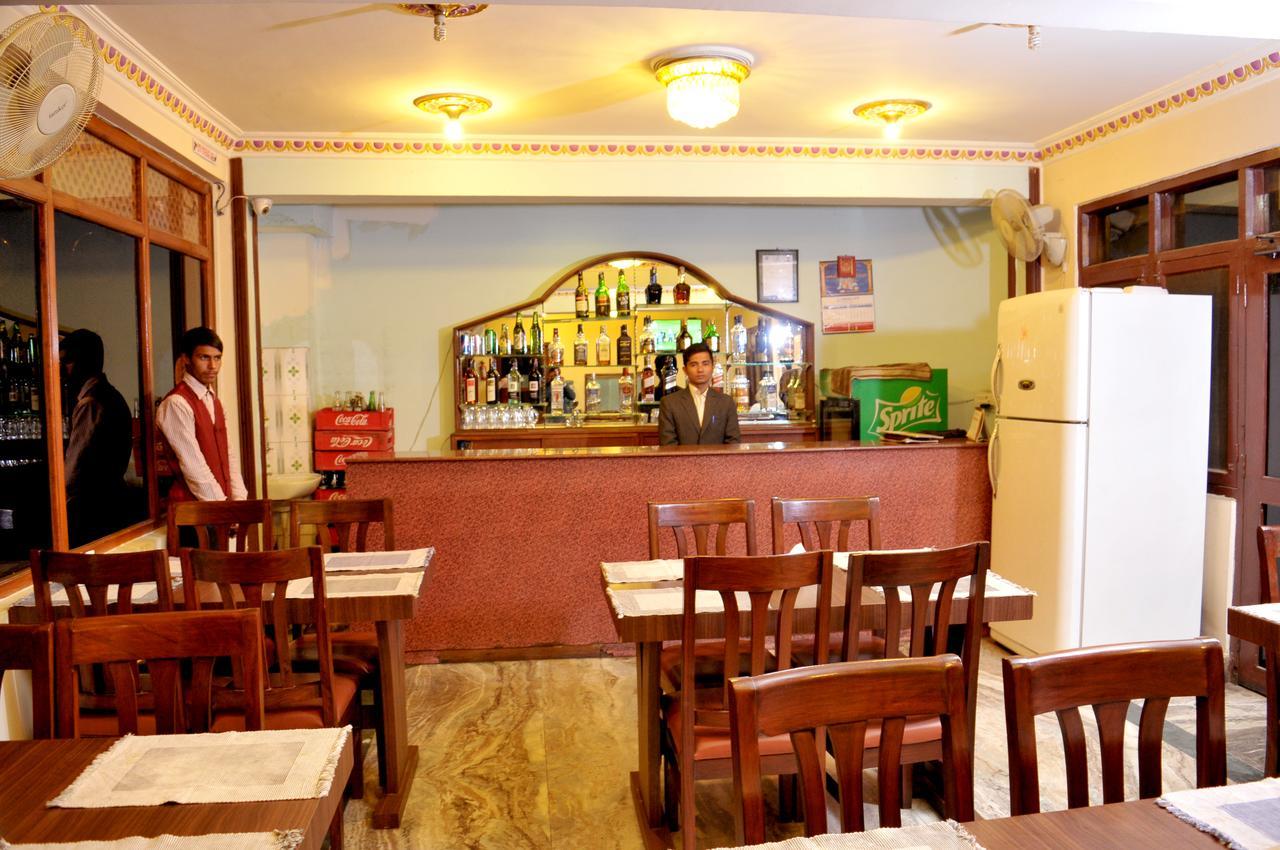 קטמנדו Hotel Brihaspati מראה חיצוני תמונה