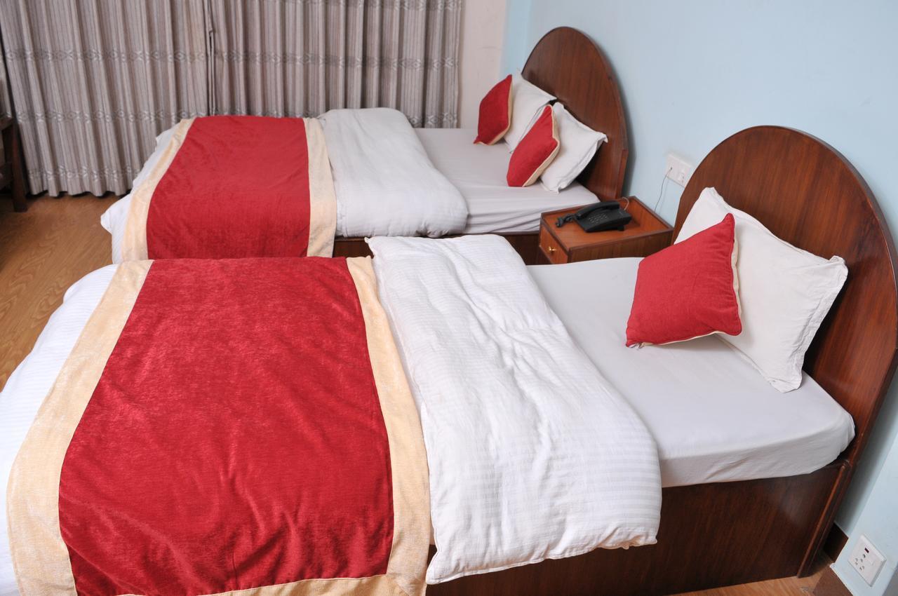 קטמנדו Hotel Brihaspati מראה חיצוני תמונה