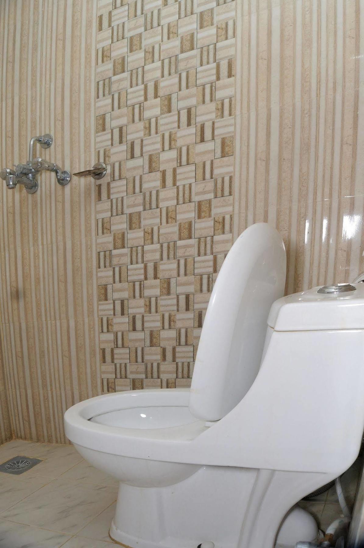 קטמנדו Hotel Brihaspati מראה חיצוני תמונה