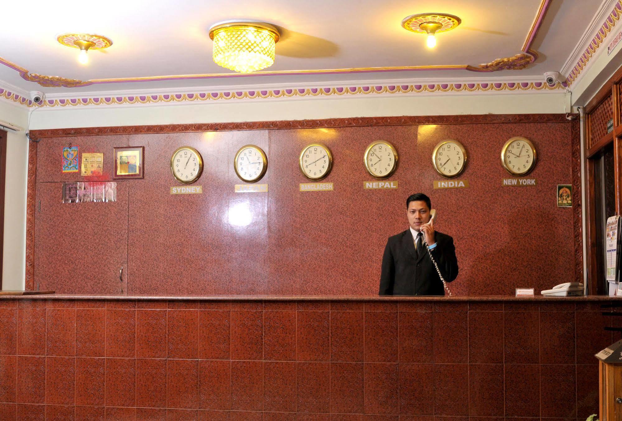 קטמנדו Hotel Brihaspati מראה חיצוני תמונה