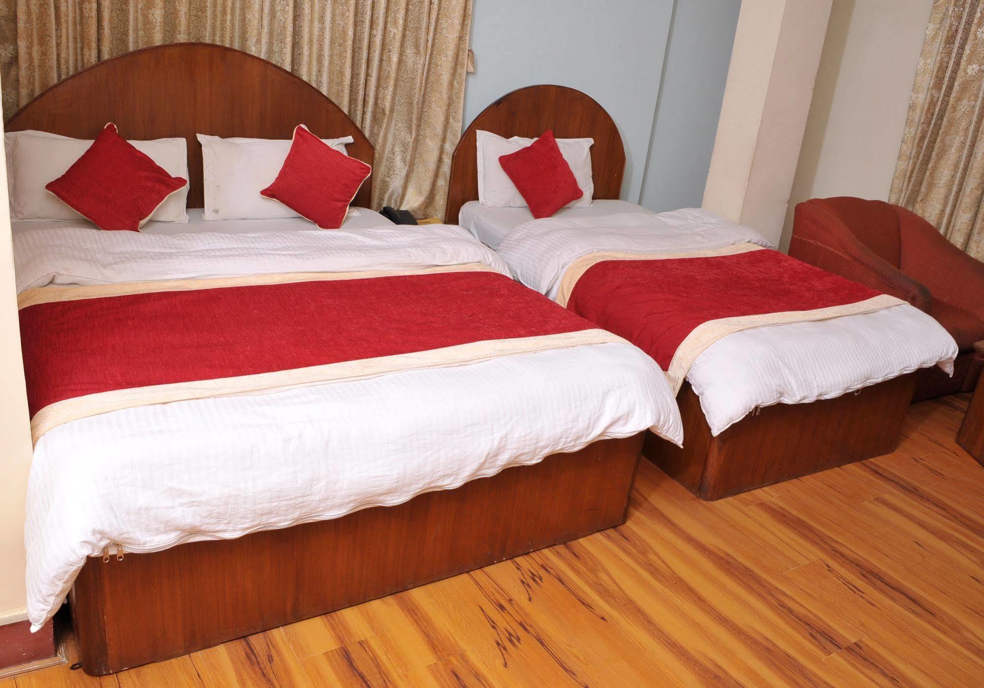 קטמנדו Hotel Brihaspati מראה חיצוני תמונה