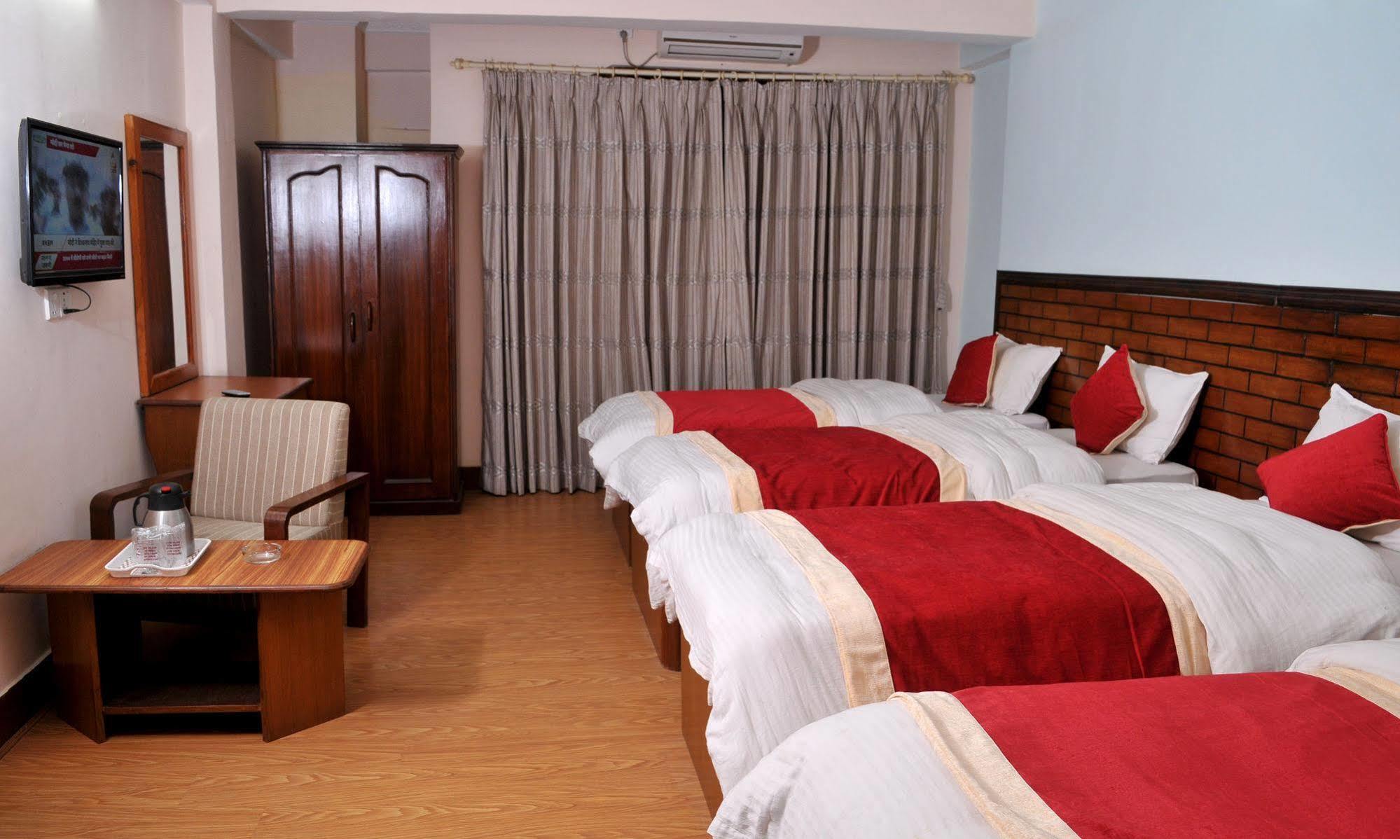 קטמנדו Hotel Brihaspati מראה חיצוני תמונה